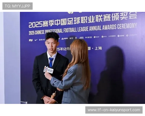 国足这两人太重要，王钰栋无球进也无人能替代！，女足门将王钰